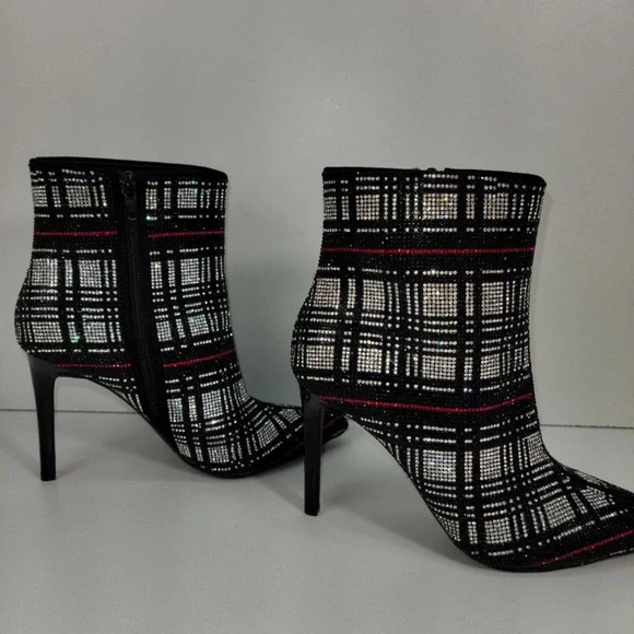 INC International Concepts Plaid BLING Ankle Boots Black,Silver, Red NWOB Sz 5 - Picture 2 of 8